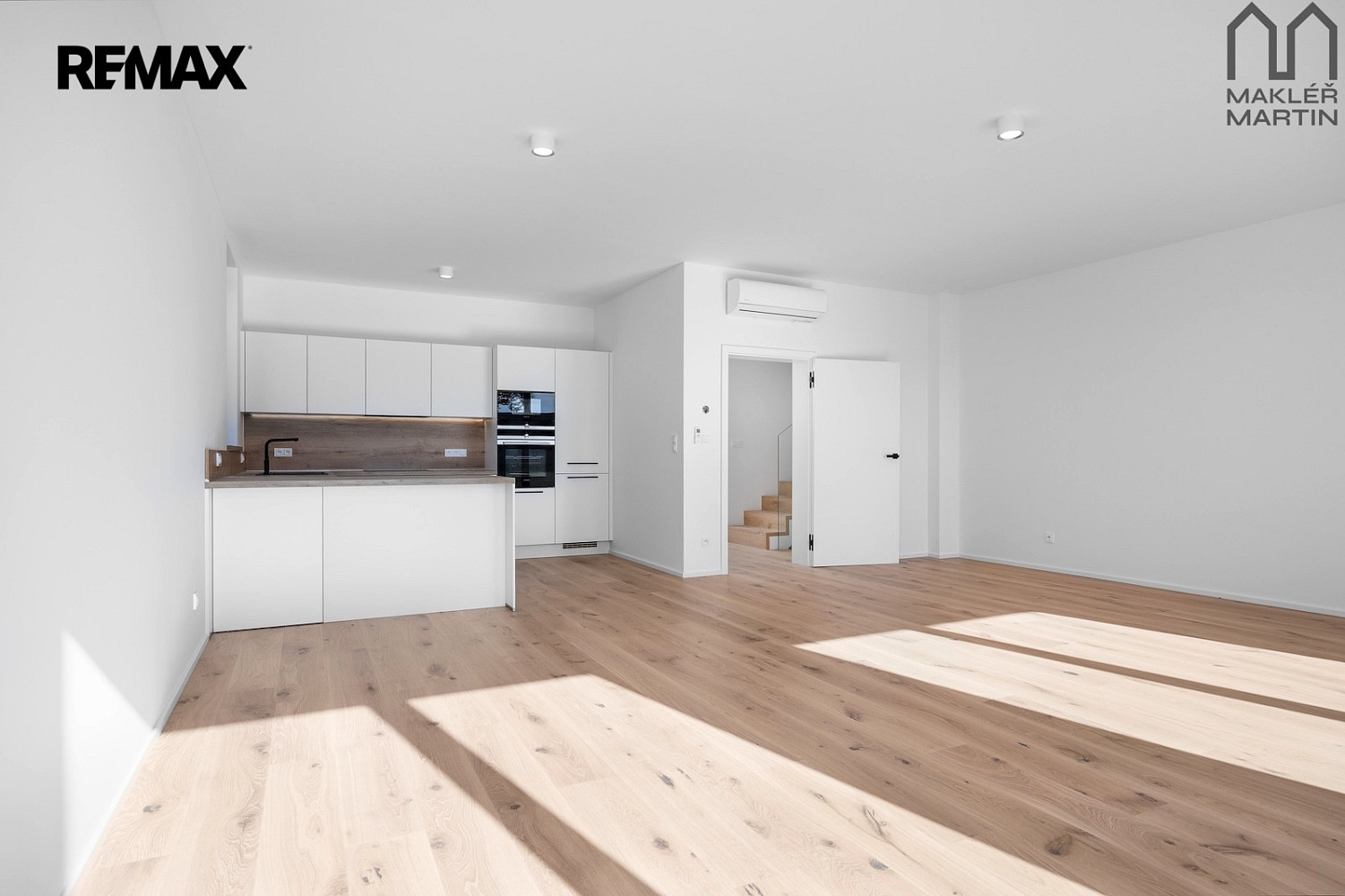 Prodej bytu 4+kk 178 m² — photo 3