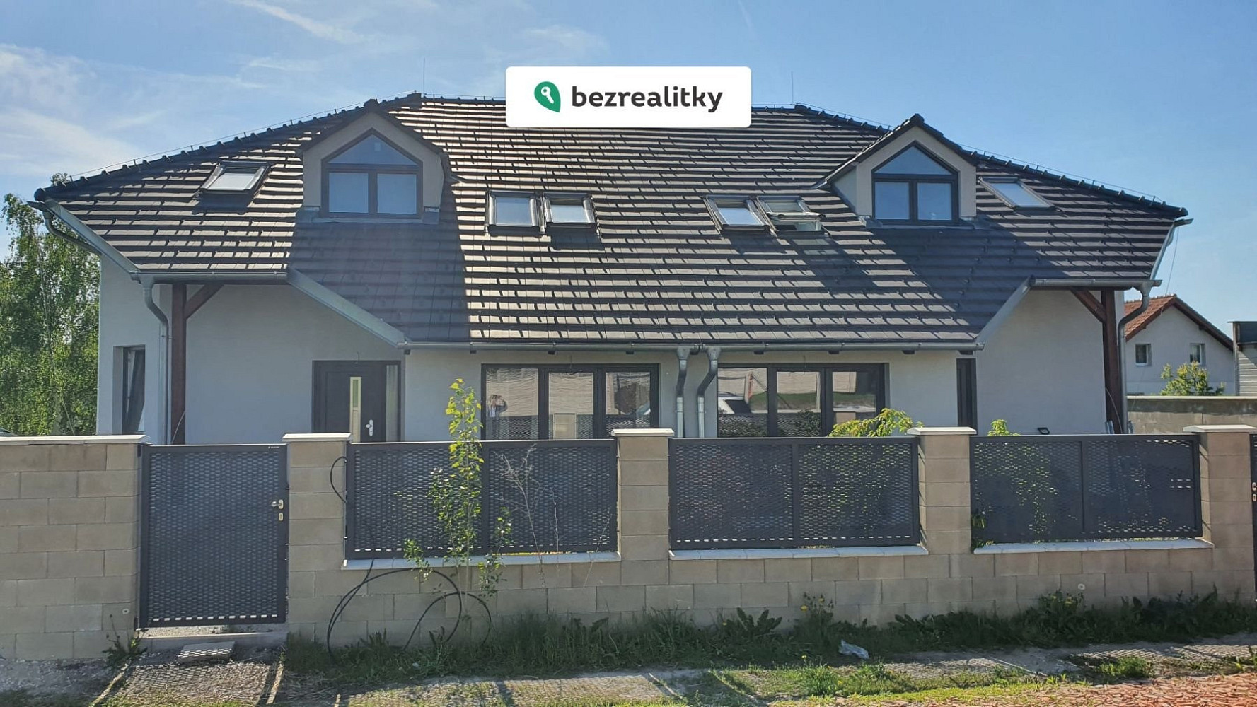 Prodej domu 360 m² s pozemkem 518 m²