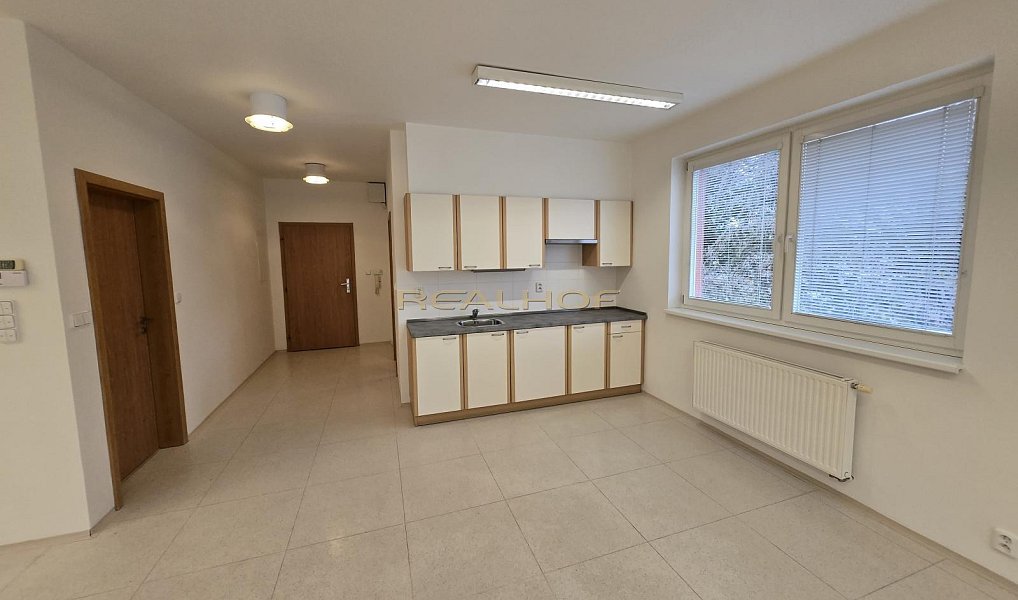 Pronájem kanceláře 76 m², Brno – náhled fotky 4