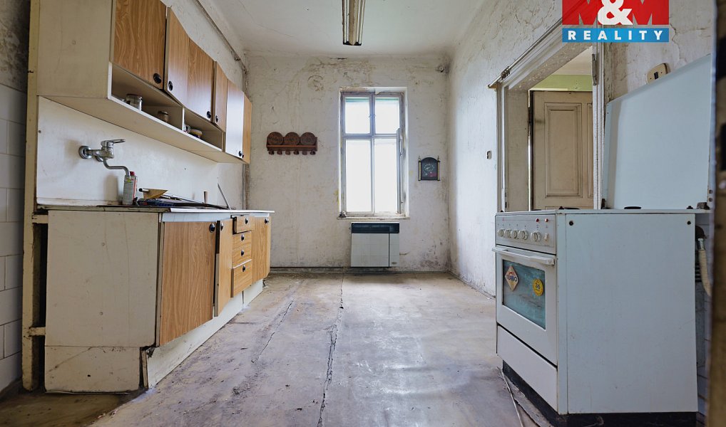 Prodej domu 260 m² s pozemkem 889 m², Konice – náhled fotky 4