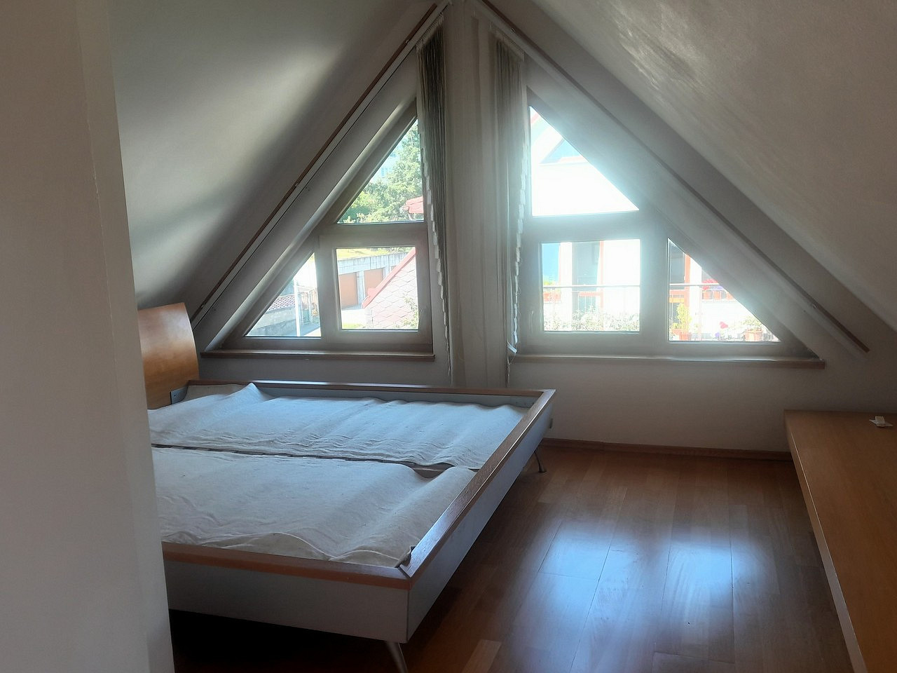 Pronájem bytu 3+1 85 m² — photo 3