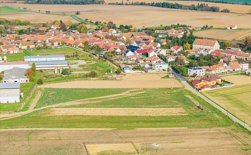 Prodej stavebního pozemku 10 800 m², Ctidružice, okres Znojmo
