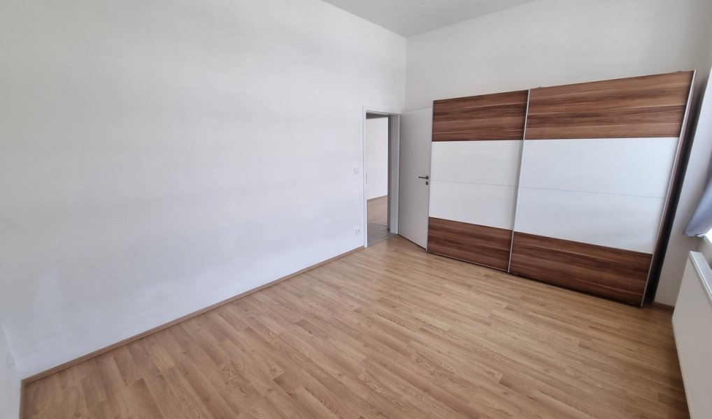 Pronájem bytu 2+kk 61 m², Náchod – náhled fotky 9