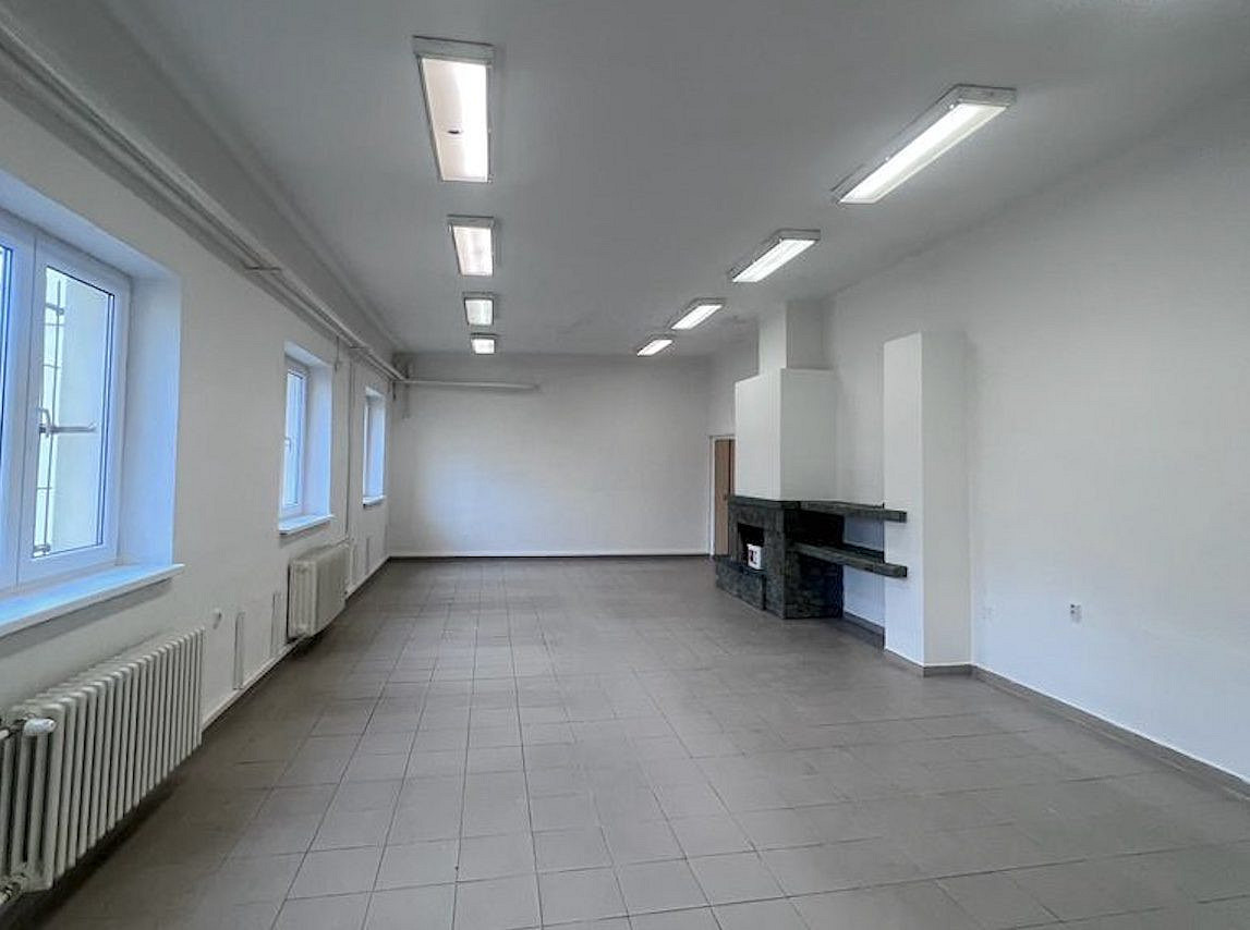 Pronájem kanceláře 113 m² – fotografie 4