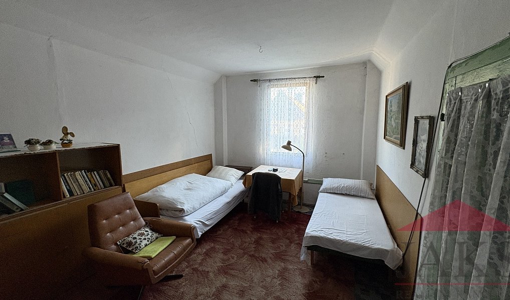 Prodej domu 200 m² s pozemkem 1 967 m², Strašín – náhled fotky 26