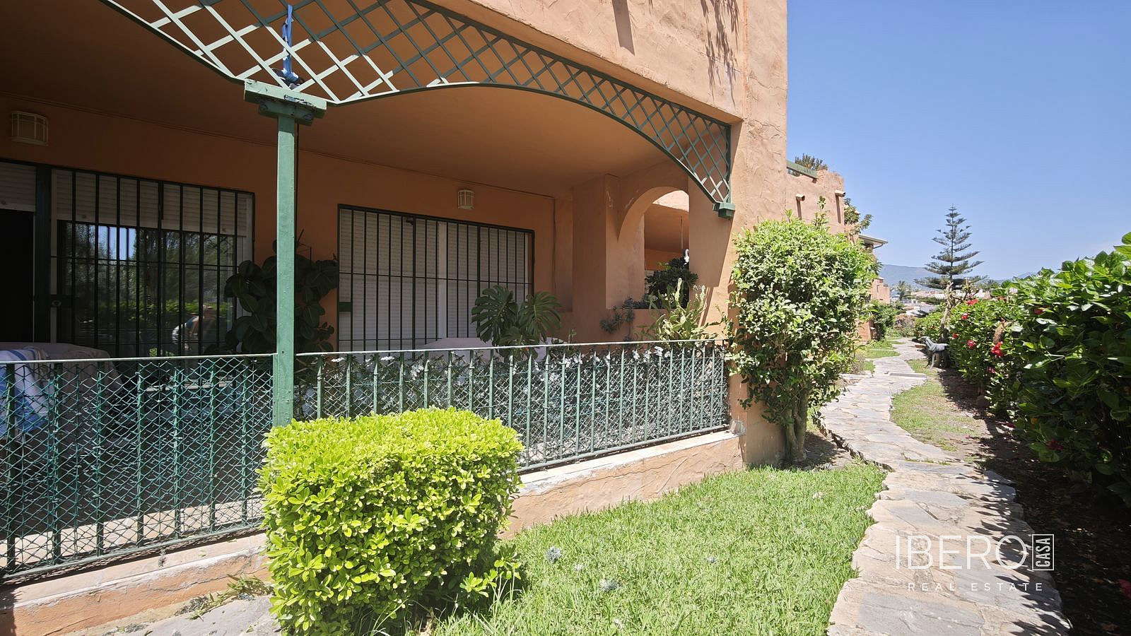 Piso 3+kk – Marbella, Guadalmina Alta, Guadalmina - Más