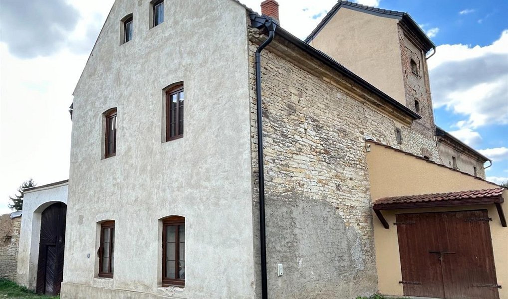 Prodej domu 190 m² s pozemkem 662 m², Černěves – náhled fotky 10