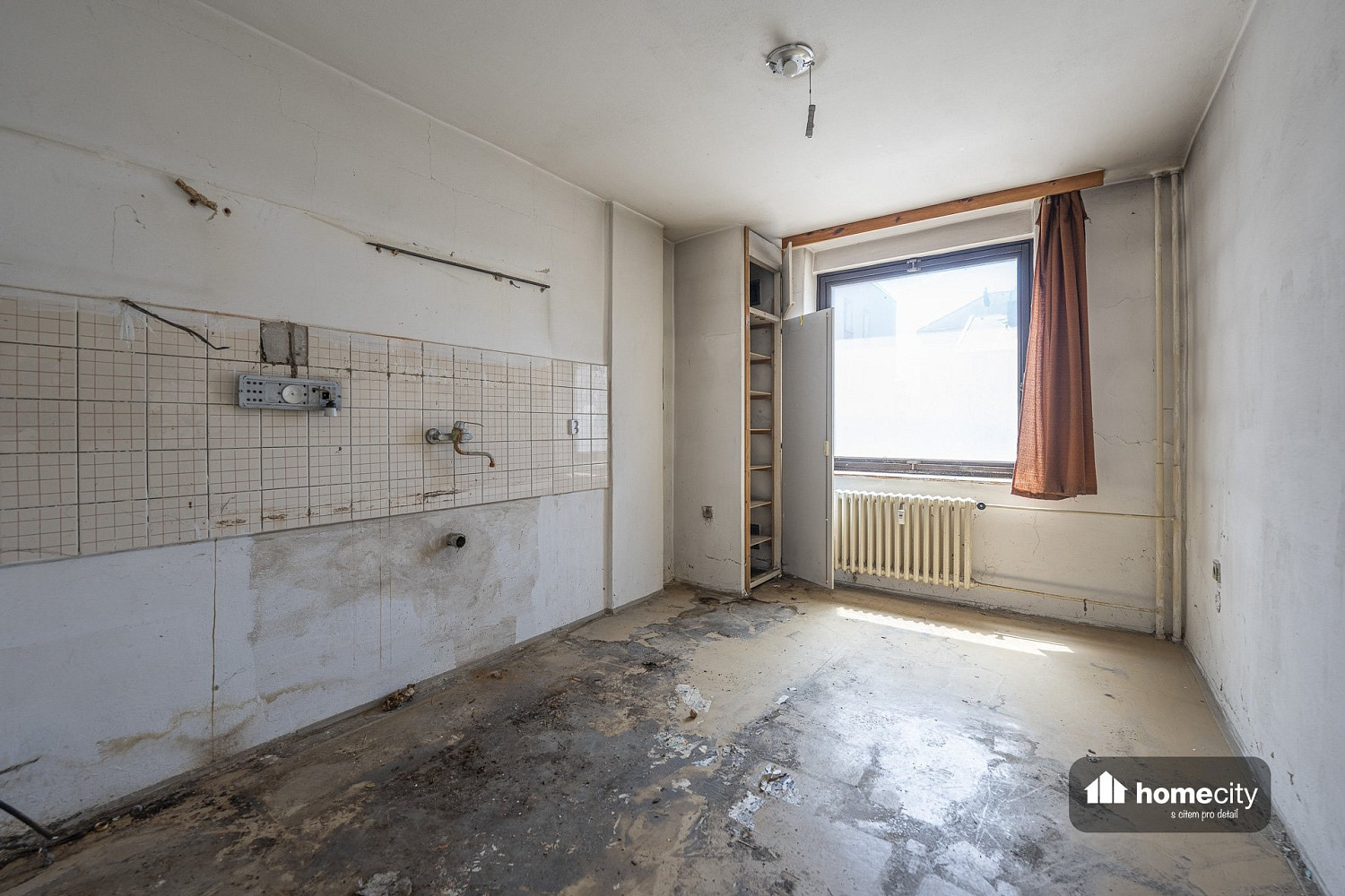 Prodej bytu 1+1 45 m² - Widok 2