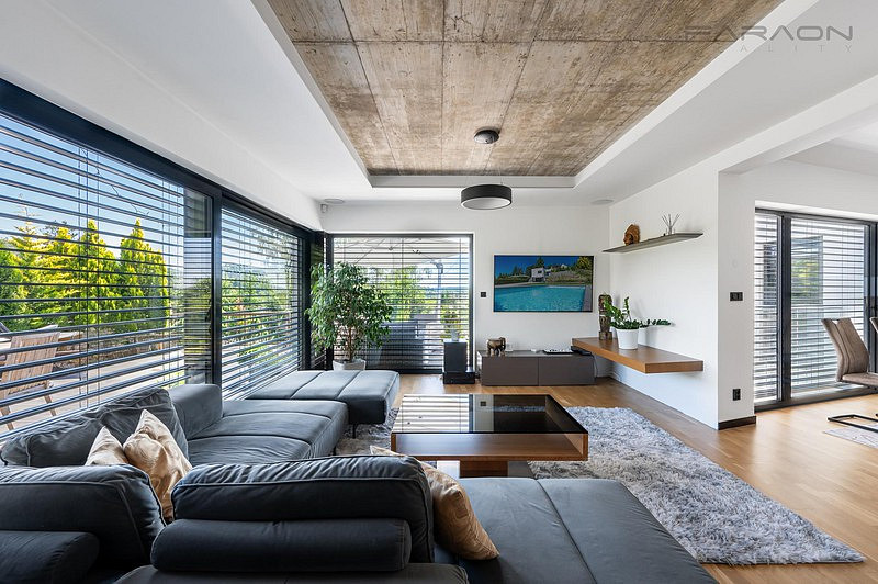 Prodej domu 232 m² s pozemkem 933 m² – fotografie 5