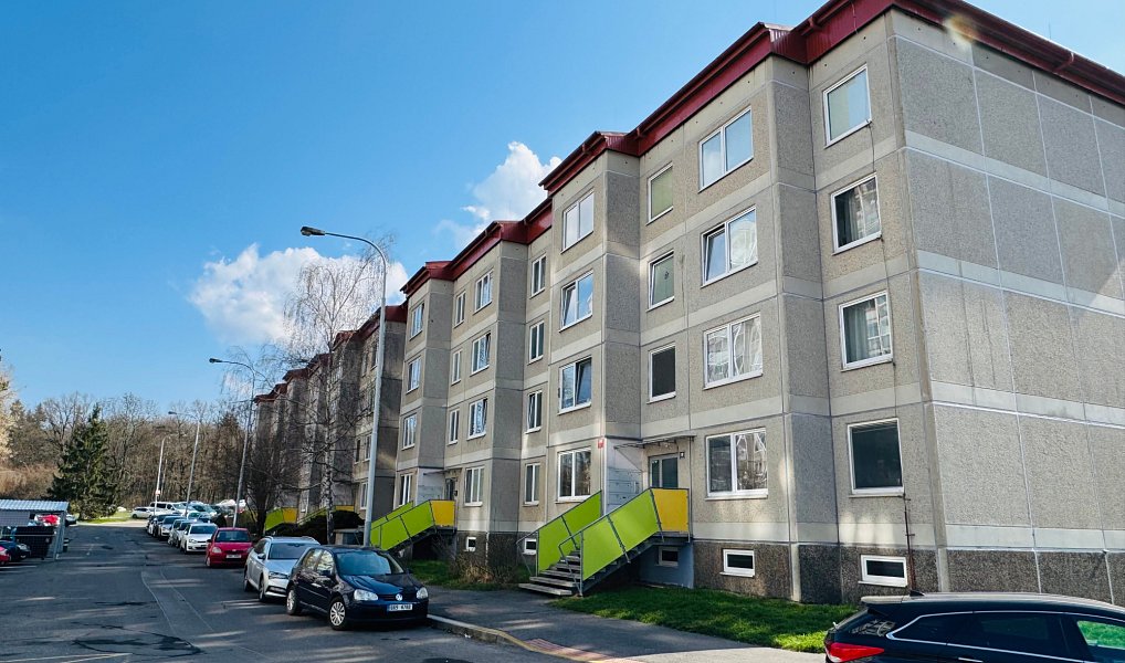 Prodej bytu 4+1 95 m², Praha – náhled fotky 2
