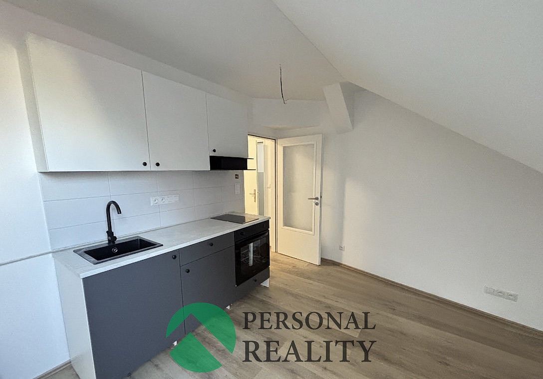 Pronájem bytu 1+kk 35 m²