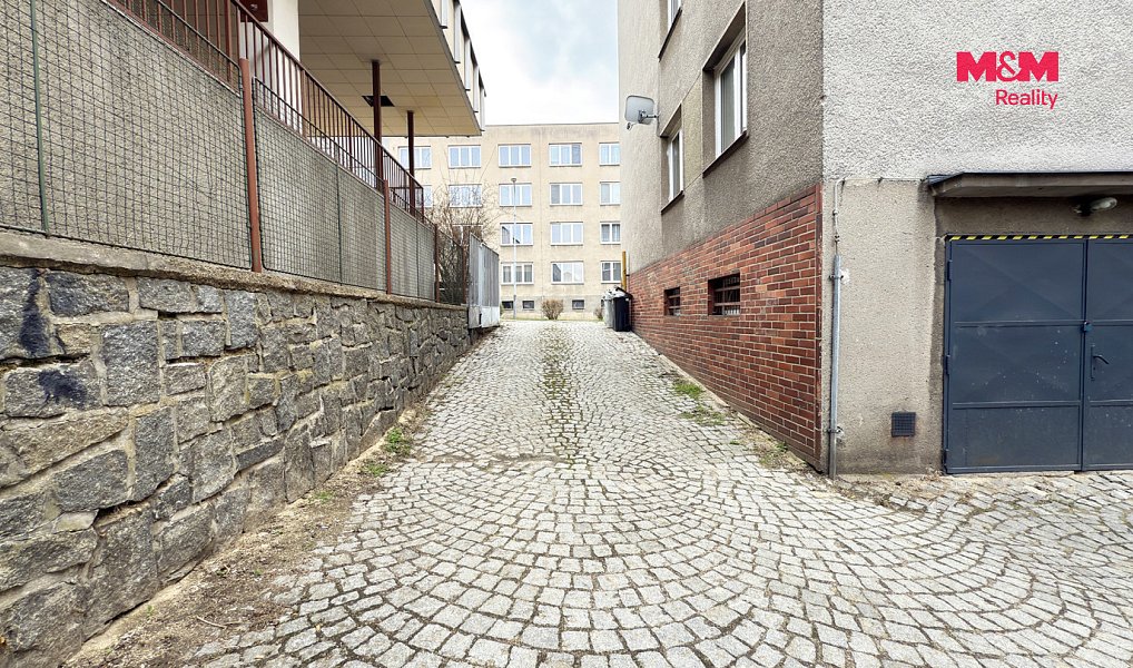 Pronájem kanceláře 20 m², Písek – náhled fotky 2