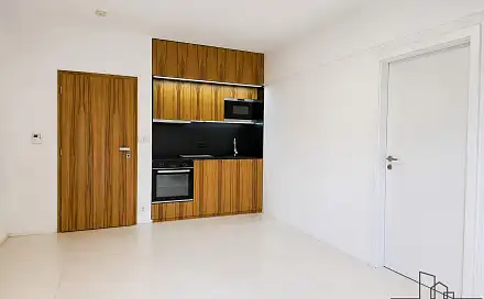 Pronájem bytu 2+kk 49 m², Rajhradská, Brno - Horní Heršpice