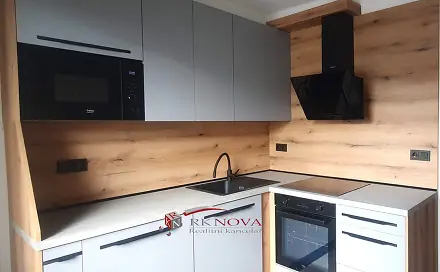Pronájem bytu 2+1 55 m², Okružní, Orlová - Lutyně, okres Karviná