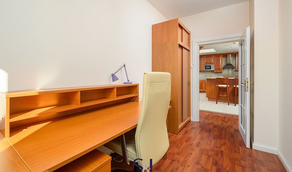Prodej bytu 4+kk 150 m², Cvikov – náhled fotky 23
