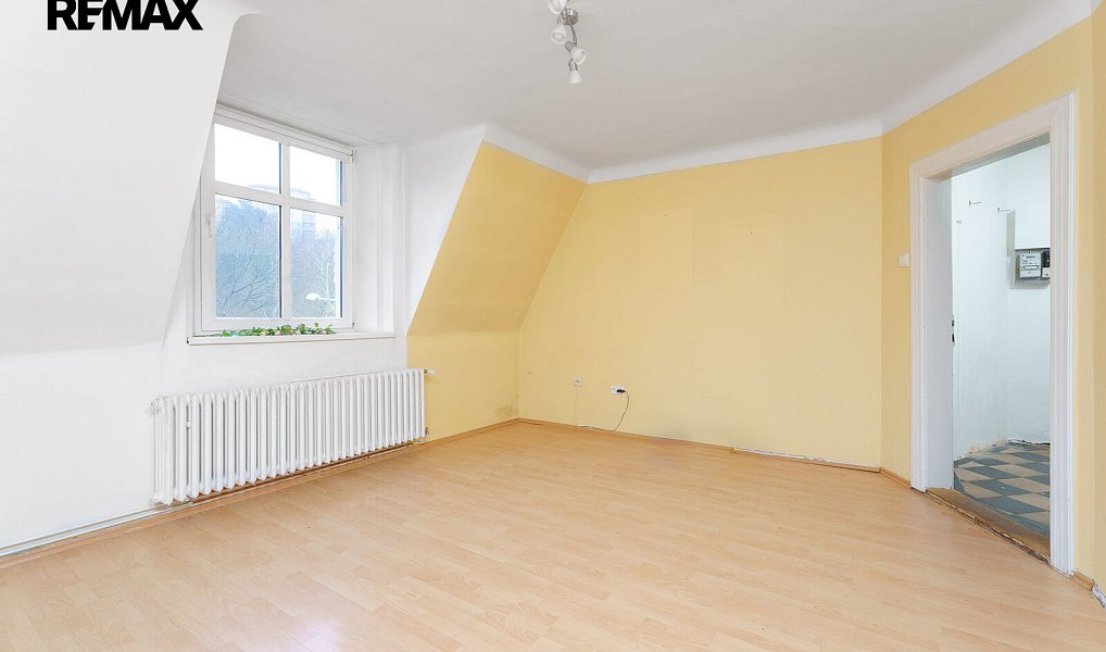 Prodej domu 269 m² s pozemkem 496 m², Praha – náhled fotky 13