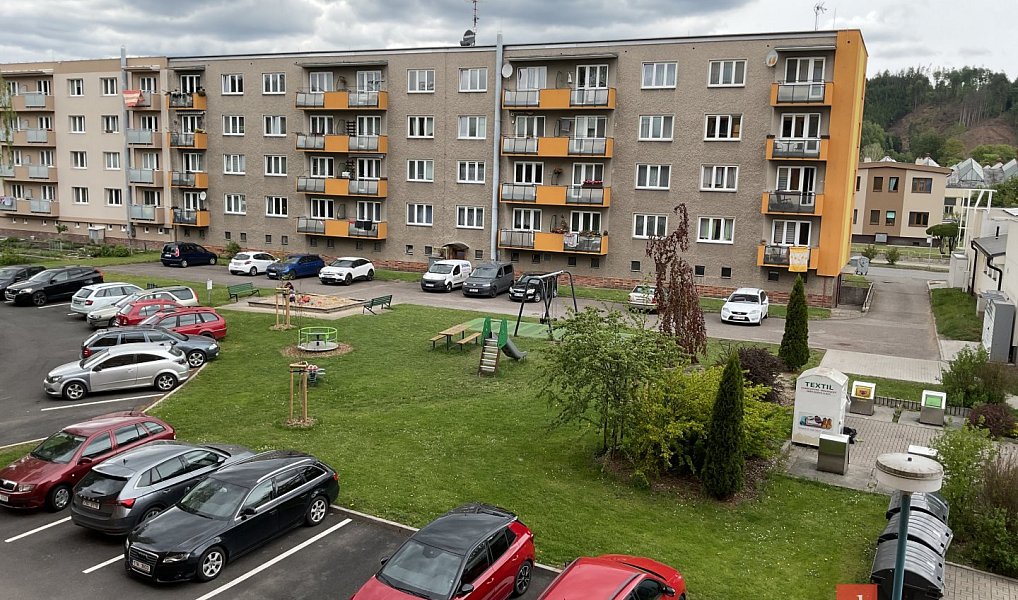 Prodej bytu 3+1 70 m², Hronov – náhled fotky 23