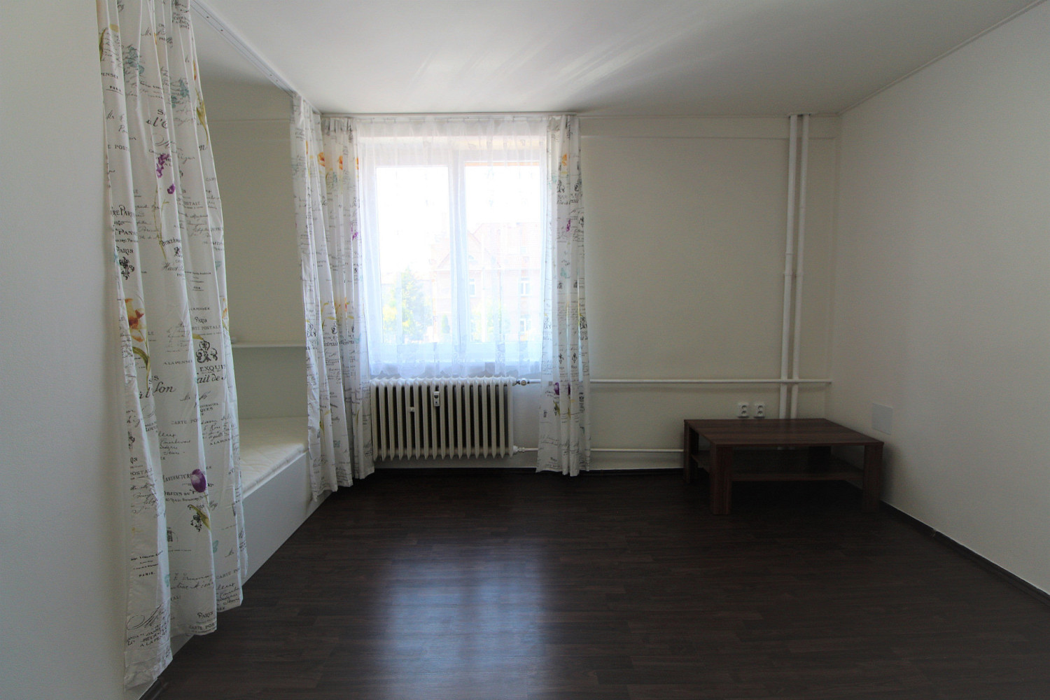 Pronájem bytu 1+kk 27 m² – pohled 4