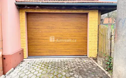 Pronájem garáže o výměře 25 m2 v Uherském Hradišti, Jižní, Uherské Hradiště - Mařatice