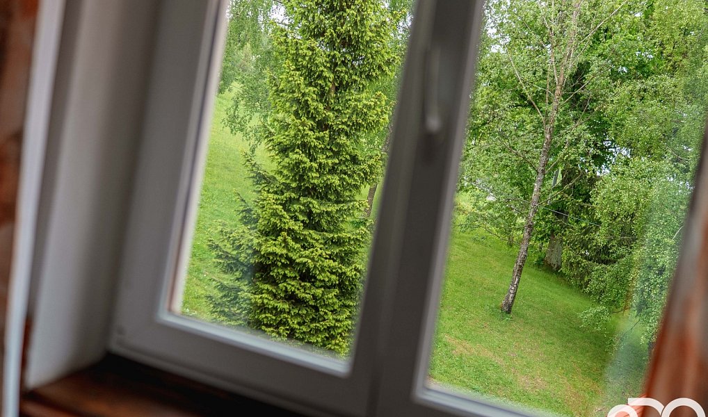 Prodej ubytovacího objektu 906 m², Rokytnice nad Jizerou – náhled fotky 57