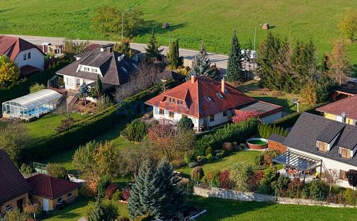 Prodej domu 265 m² s pozemkem 1 610 m², Ledenická-St. Pohůrka, Srubec, okres České Budějovice