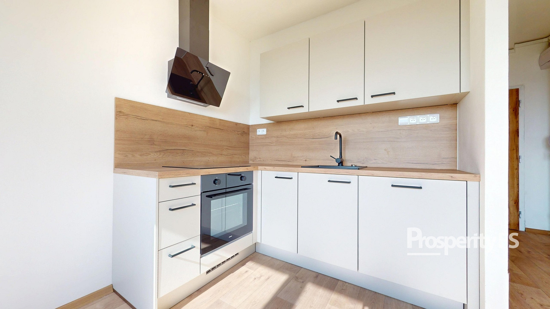 Pronájem bytu 1+1 33 m²