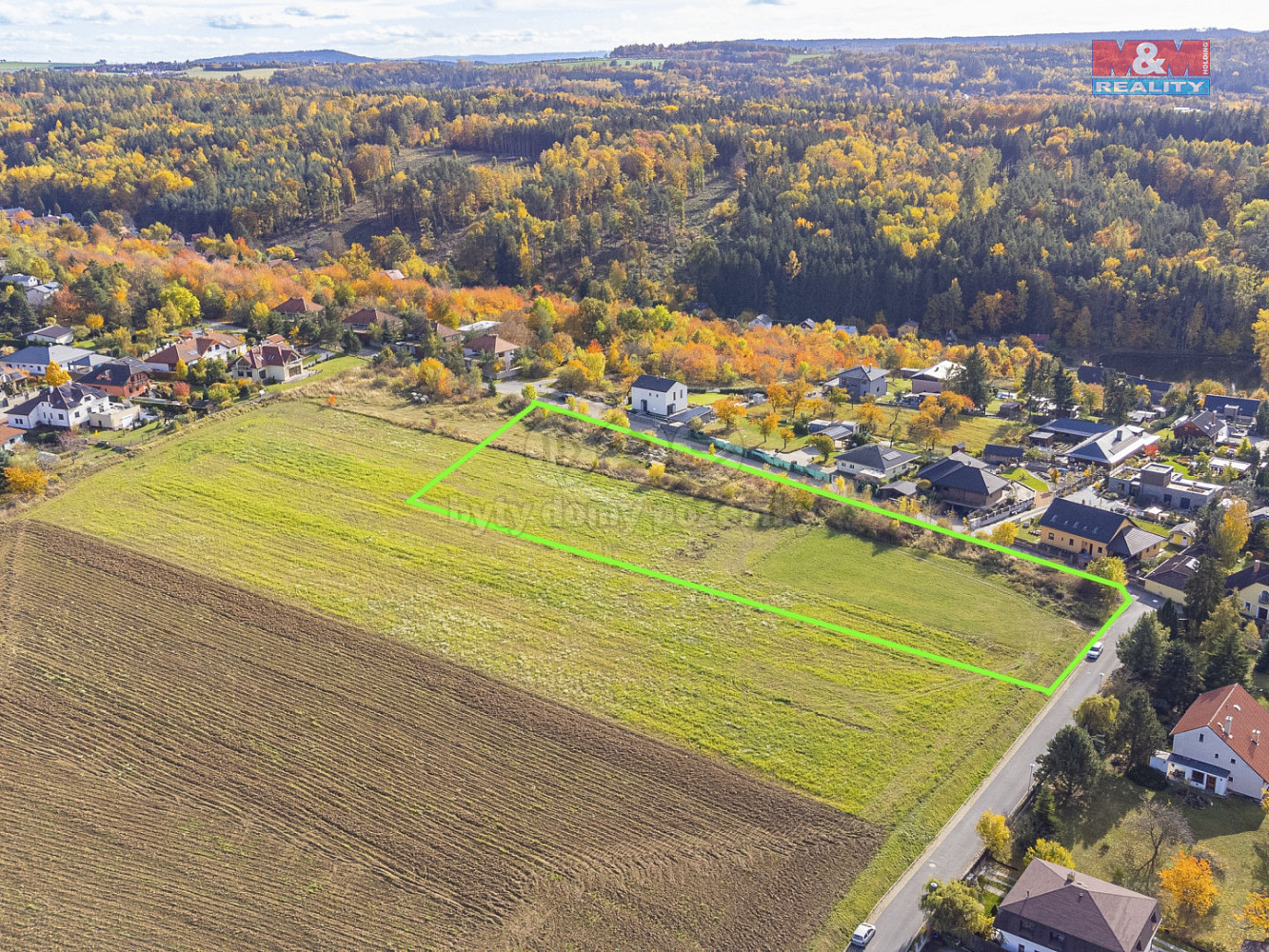 Prodej komerčního pozemku 7 470 m² – pohled 4