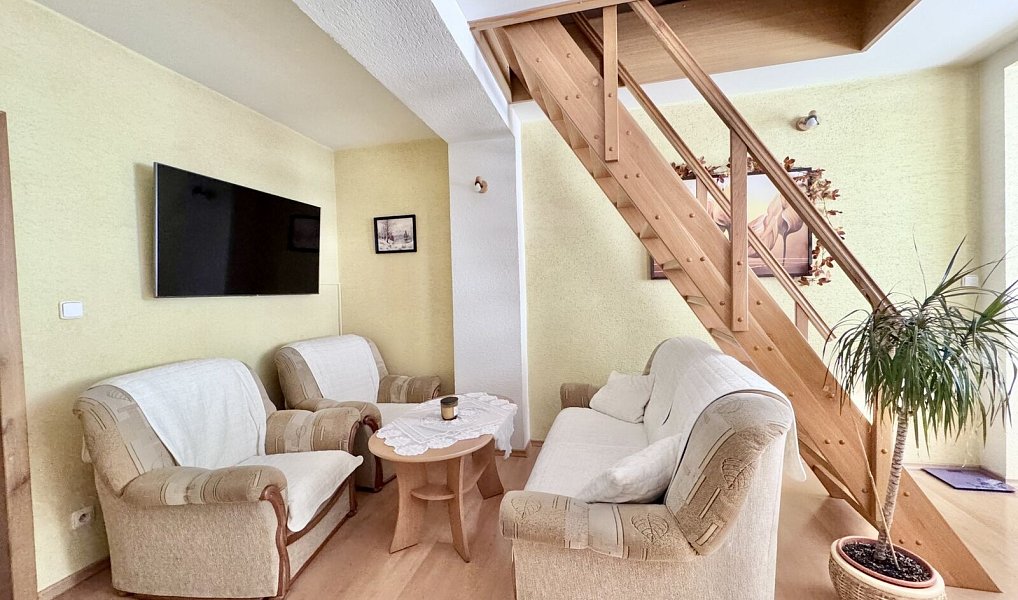 Prodej bytu 5+kk 102 m², Huzová – náhled fotky 6
