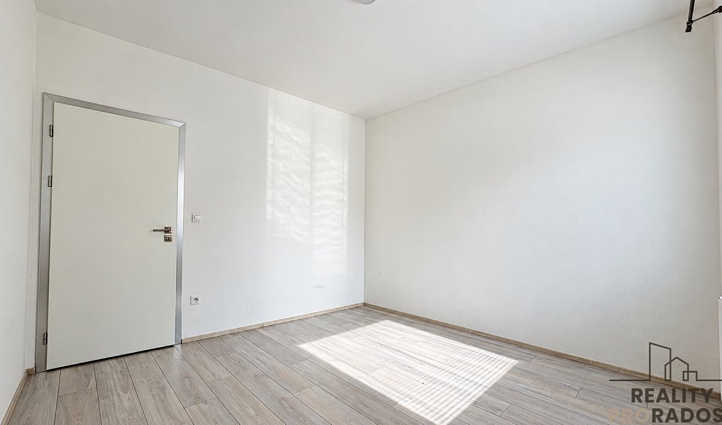 Pronájem bytu 2+kk 55 m², Hodonín – náhled fotky 14