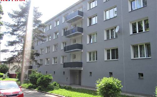 Pronájem bytu 2+1 51 m², sídliště U Nádraží, Jindřichův Hradec - Jindřichův Hradec II