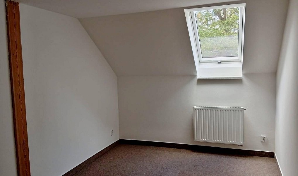 Pronájem bytu 4+kk 93 m², Křemže – náhled fotky 6