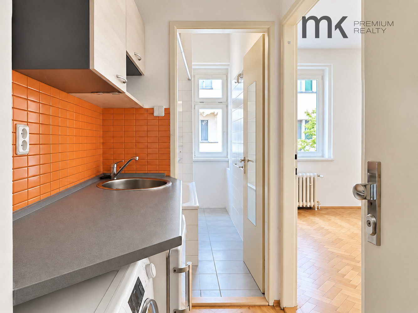 Pronájem bytu 1+kk 21 m² – fotografie 3