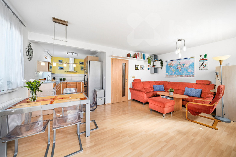 Prodej domu 112 m² s pozemkem 221 m² – fotografie 4