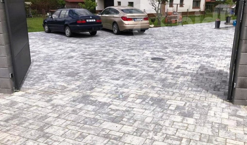 Pronájem bytu 3+kk 70 m², Roudné – náhled fotky 14