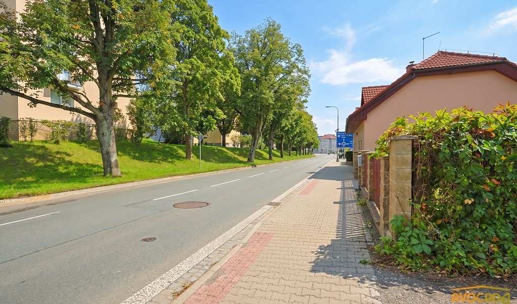 Prodej stavebního pozemku 1 126 m², Dvůr Králové nad Labem – náhled fotky 5