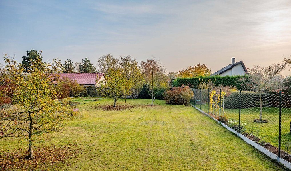 Prodej stavebního pozemku 729 m², Neratovice – náhled fotky 9