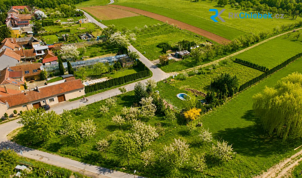 Prodej stavebního pozemku 1 070 m², Bohdalice-Pavlovice – náhled fotky 4