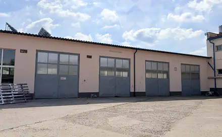 Pronájem výrobních prostor 445 m², Petra Bezruče, Pečky, okres Kolín
