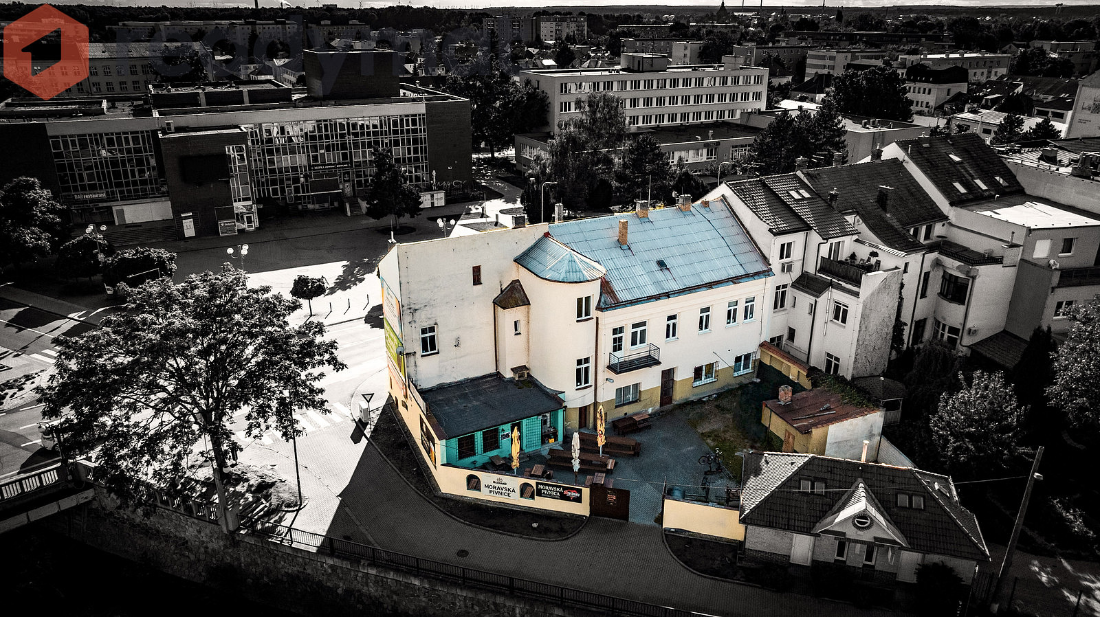 Prodej komerčního objektu (jiného typu) 762 m² — photo 3