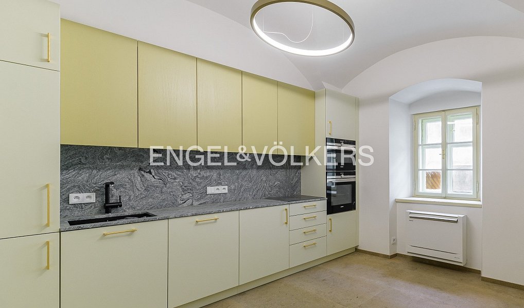 Pronájem bytu 2+kk 50 m², Praha – náhled fotky 2