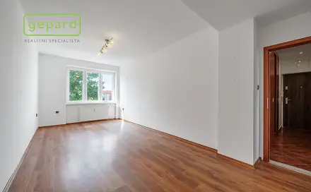 Prodej bytu 2+1 50 m², Heyrovského, Sokolov