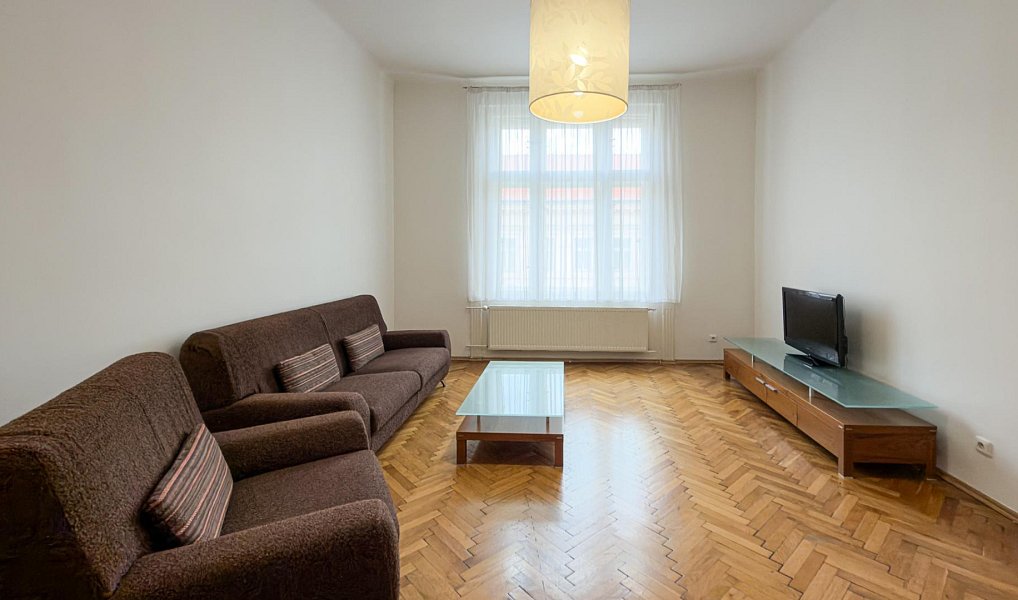 Pronájem bytu 2+1 85 m², Praha – náhled fotky 3
