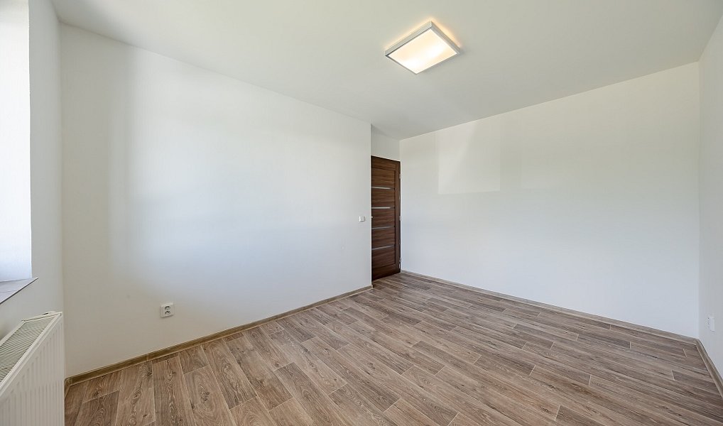Pronájem domu 175 m² s pozemkem 722 m², Kunovice – náhled fotky 10