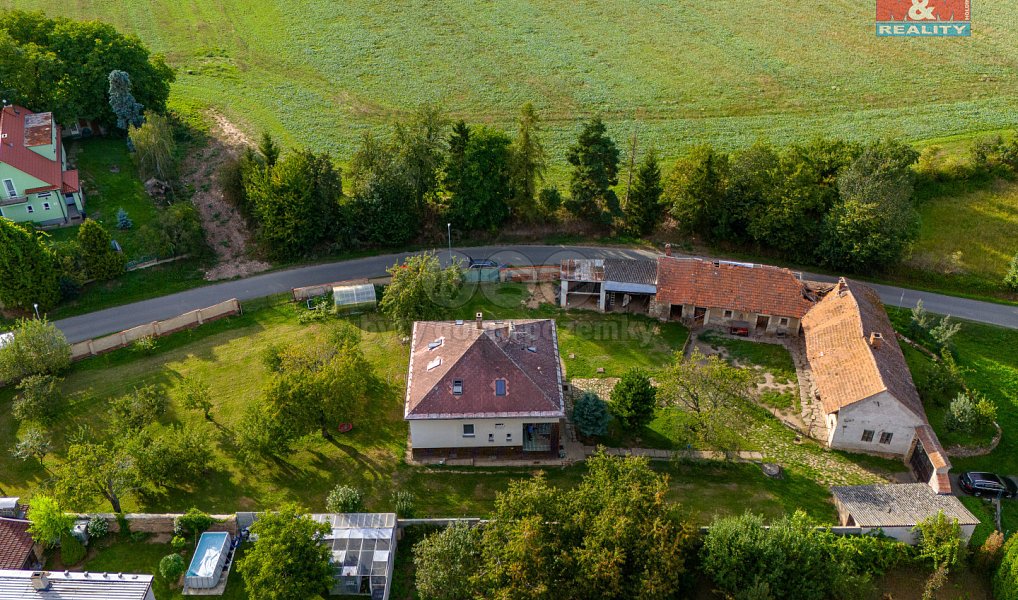 Prodej domu 743 m² s pozemkem 2 776 m², Zásmuky – náhled fotky 12