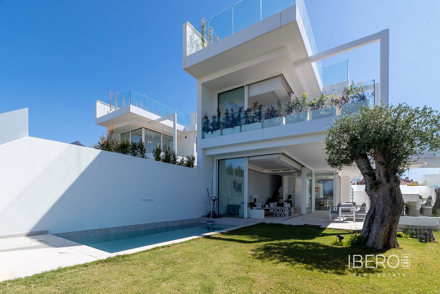 Casa 5+kk – Marbella, Barrio Alto - Vista 3