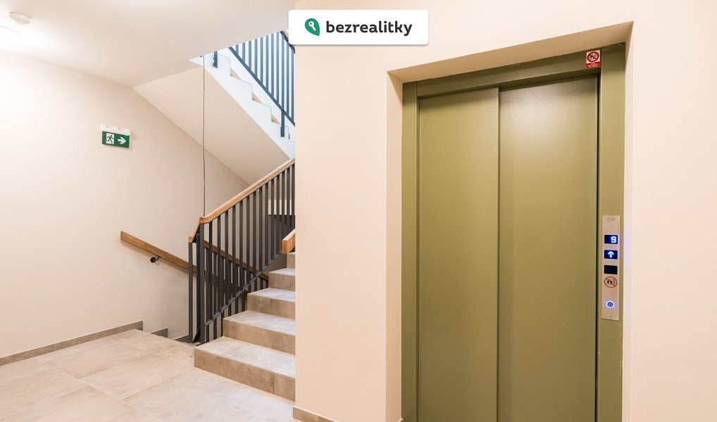 Prodej bytu 2+kk 60 m², Praha – náhled fotky 13