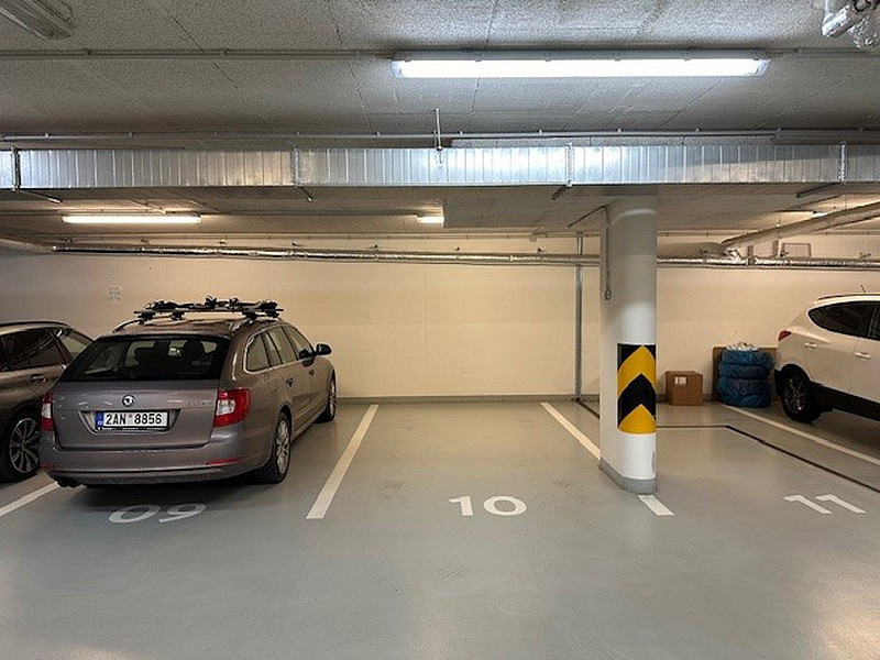 Pronájem parkovacího místa v Rezidenci Waltrovka Praha 5