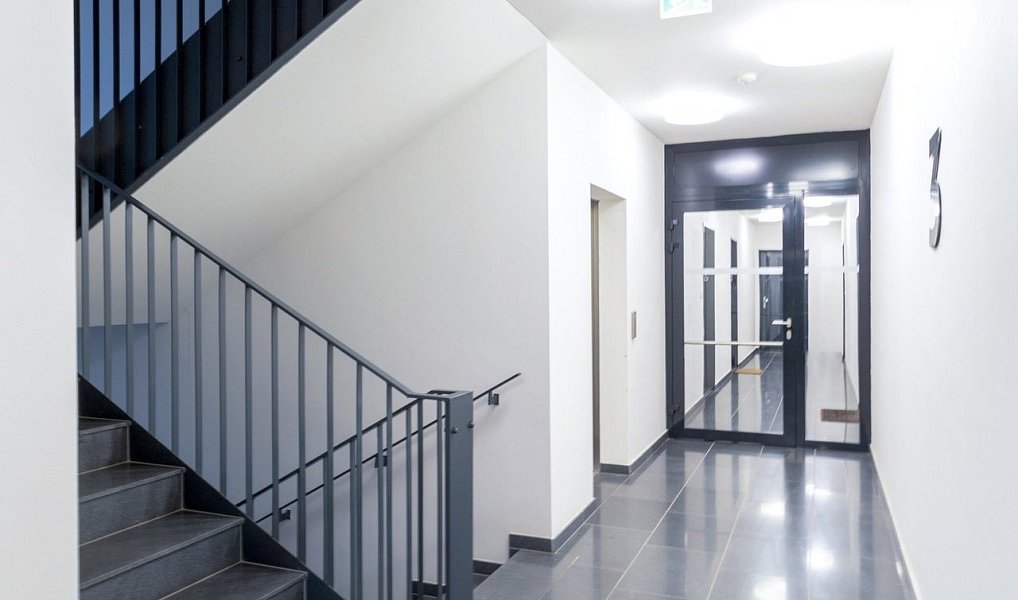 Pronájem bytu 1+kk 32 m², Praha – náhled fotky 11
