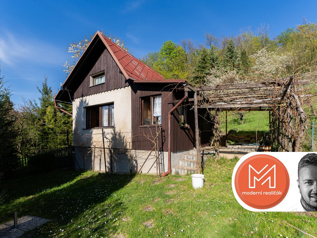 Prodej chaty/chalupy 47 m² s pozemkem 893 m²