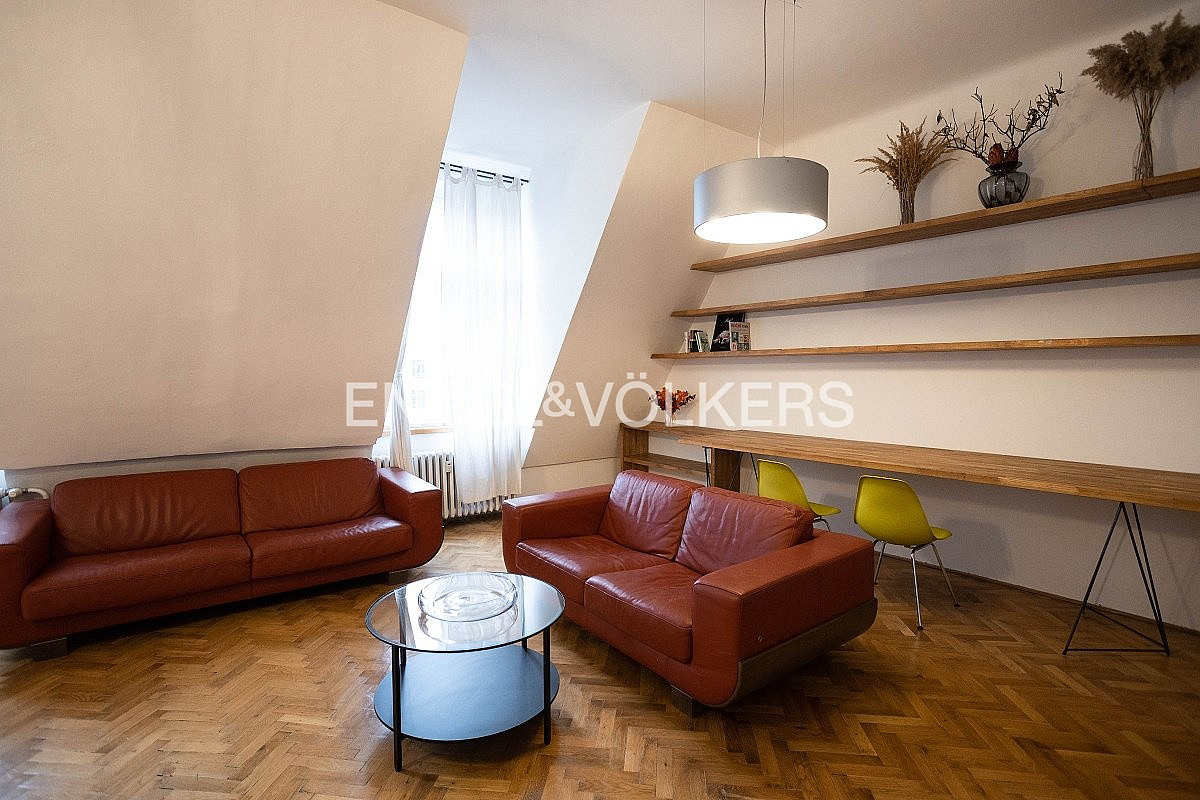 Pronájem bytu 2+1 89 m² – fotografie 5